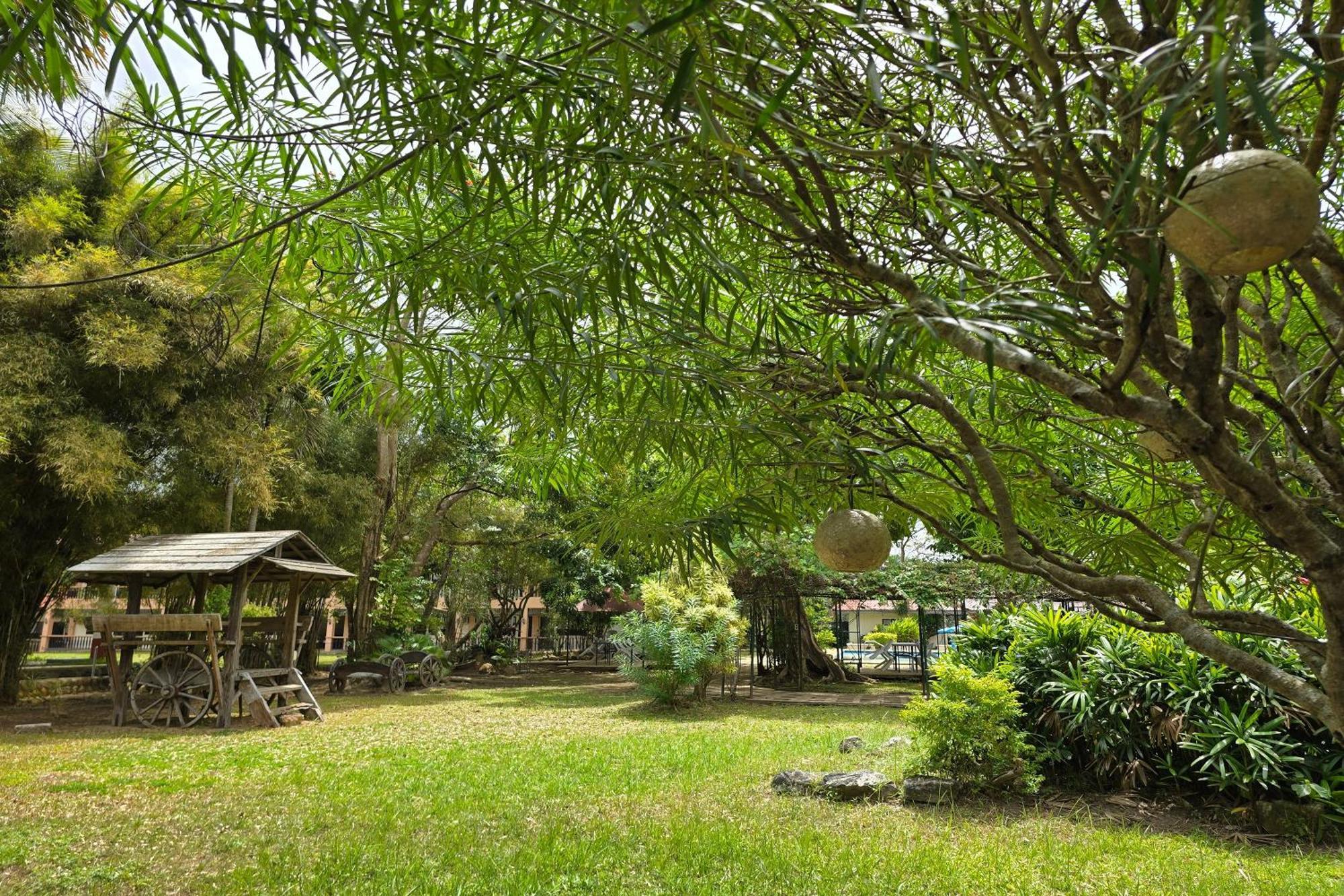 Grand Villa Laguna Bay Extérieur photo